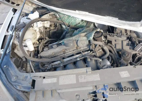 2014 Volkswagen Passat 2.5L S z USA, uszkodzony, nr VIN 1VWAP7A33EC006542